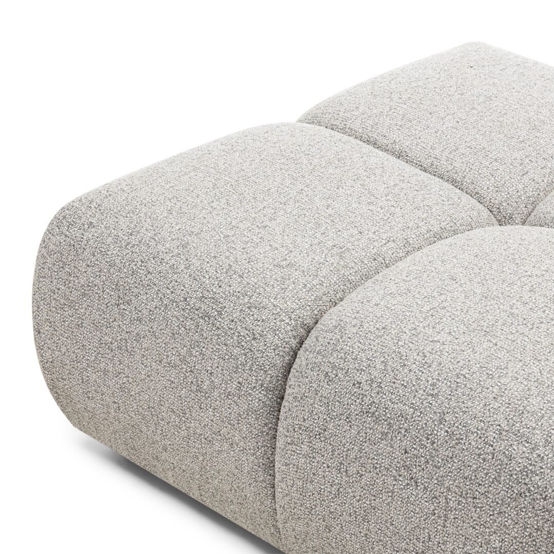 Formo - Apmuštas pufas 5